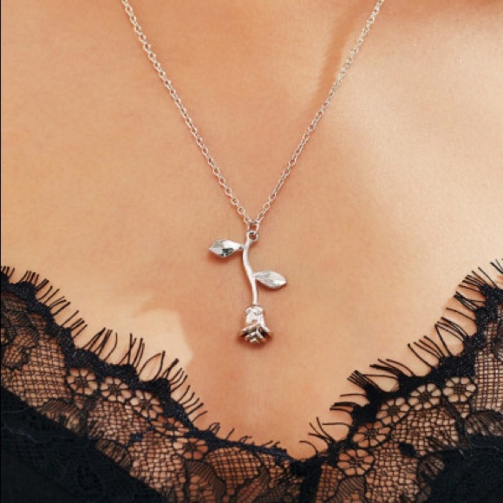 “Tiffany” Rose Necklace